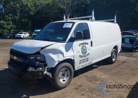 2018 Chevrolet Express 2500 Work Van из США, поврежденный, VIN 1GCWGAFG8J1339861